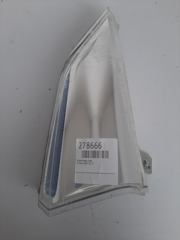 Direction indicator NISSAN LEAF 10-17 Right Front.