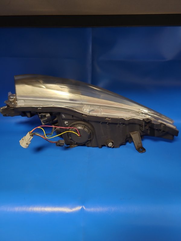 Headlight NISSAN LEAF 10-17 Lev.