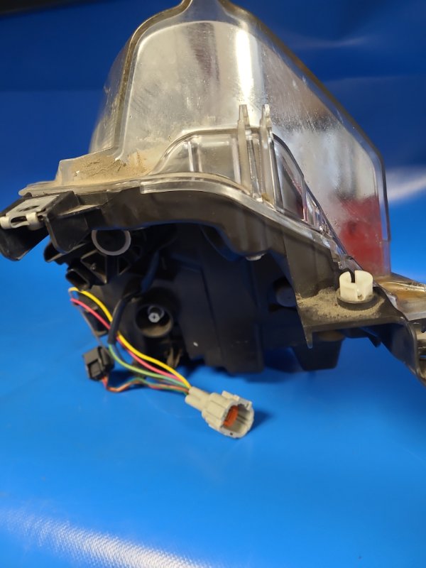 Headlight NISSAN LEAF 10-17 Right