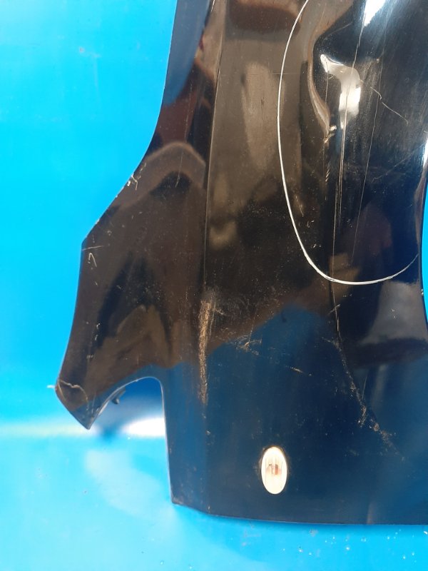 Front wing NISSAN LEAF 10-17 Right.