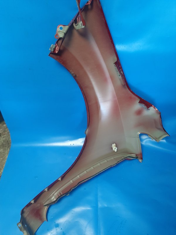 Front fender NISSAN LEAF 10-17 Right. Front.