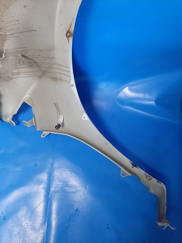 Front fender HONDA INSIGHT 08-14 Left. Front.