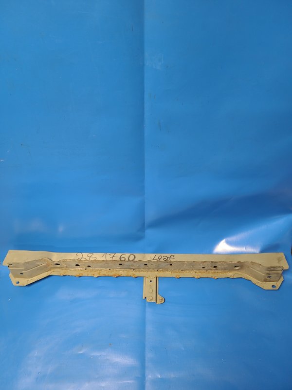 Front panel NISSAN LEAF 10-17