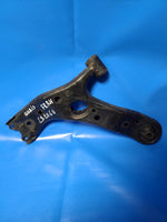 Front suspension lower arm TOYOTA AURIS 06-12 Right. Front.