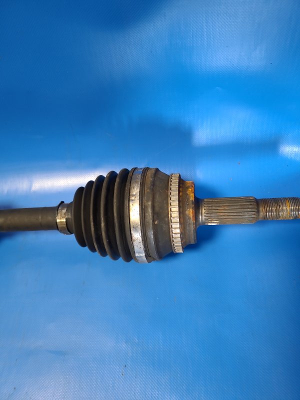 Front-wheel drive TOYOTA CAMRY 30 02-06 Right.