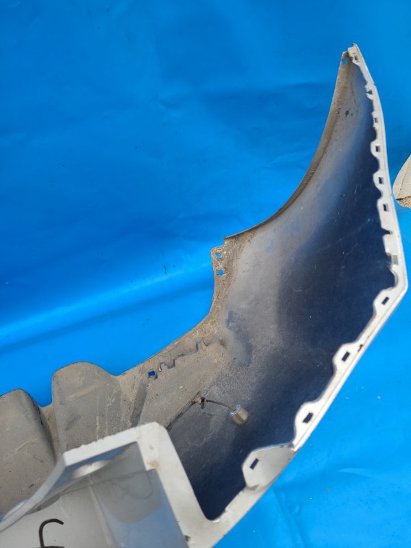 Rear bumper for Nissan Leaf 10-17