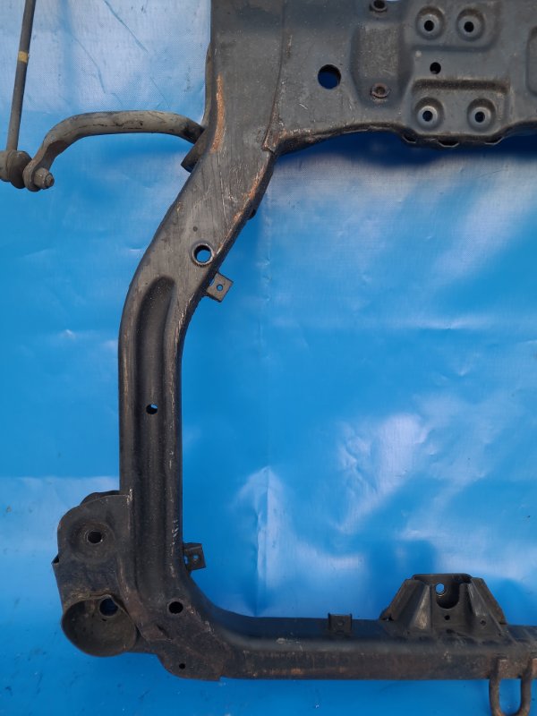 KIA CEED 06-12 front suspension beam