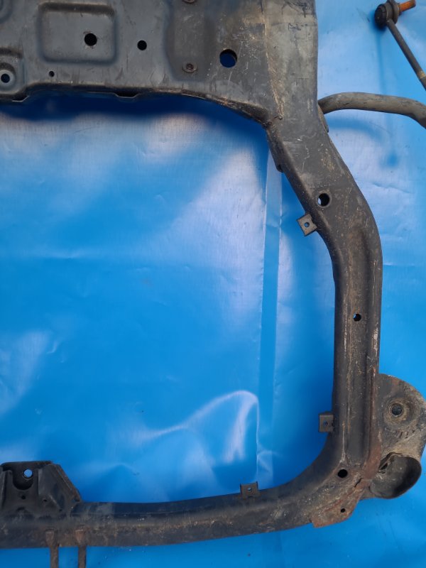 KIA CEED 06-12 front suspension beam