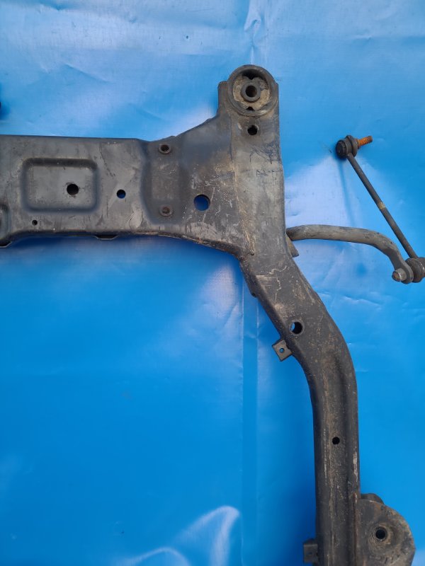 KIA CEED 06-12 front suspension beam