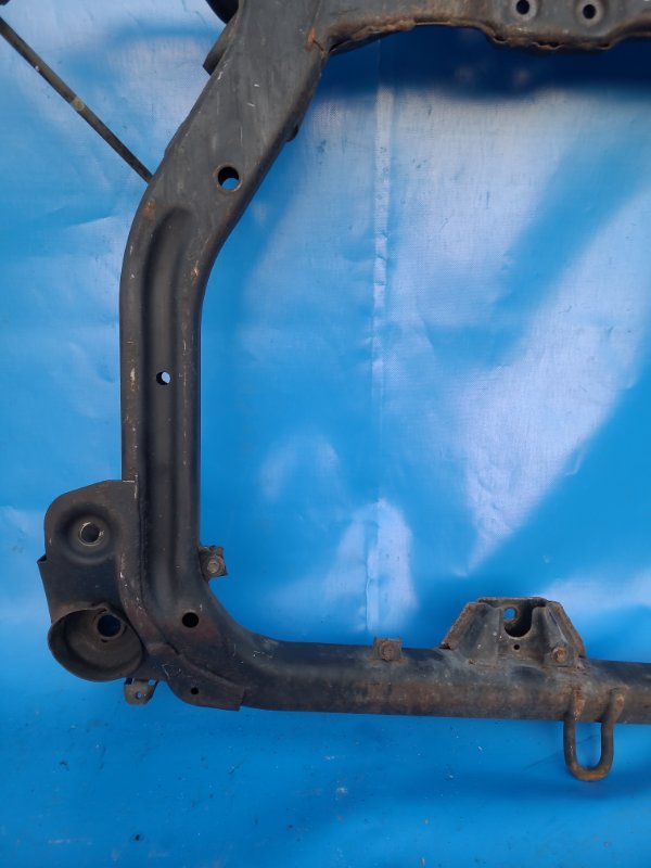 KIA CEED 06-12 front suspension beam