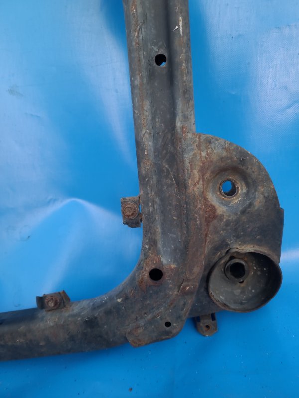 KIA CEED 06-12 front suspension beam