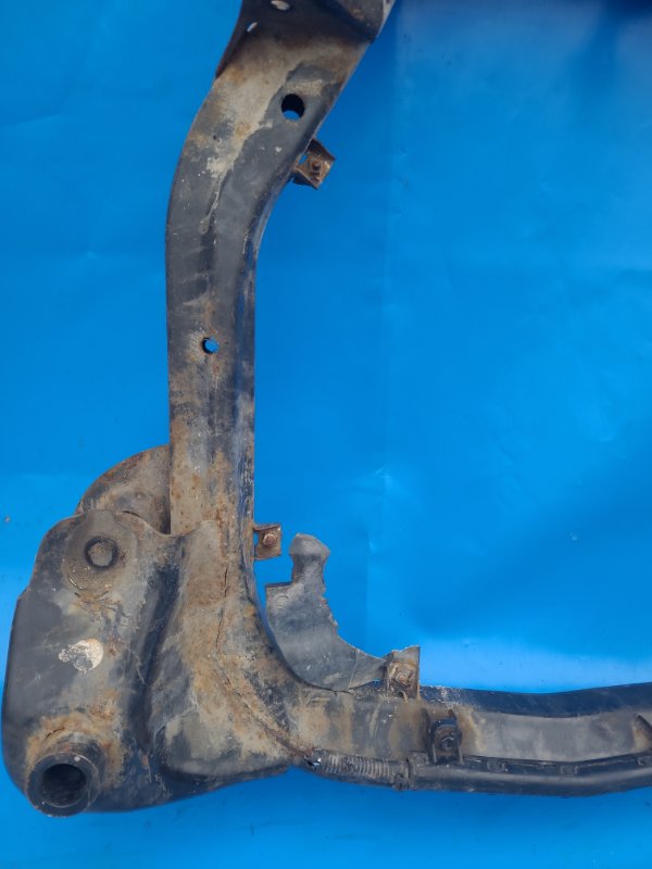 KIA CEED 06-12 front suspension beam