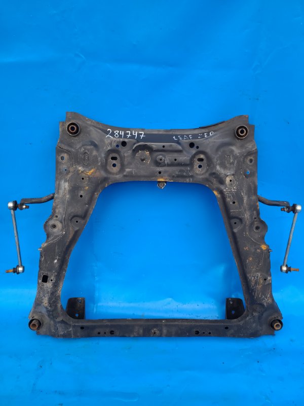 Front suspension beam NISSAN LEAF 10-17