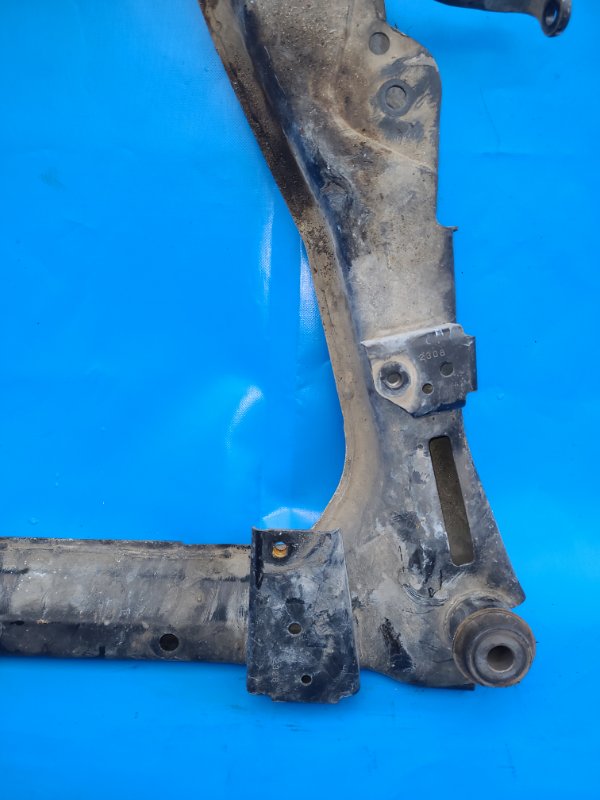 Front suspension beam NISSAN LEAF 10-17