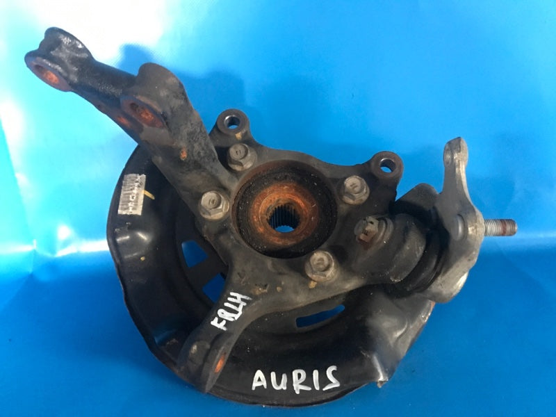 Steering knuckle TOYOTA AURIS 06-12 Left. Front.