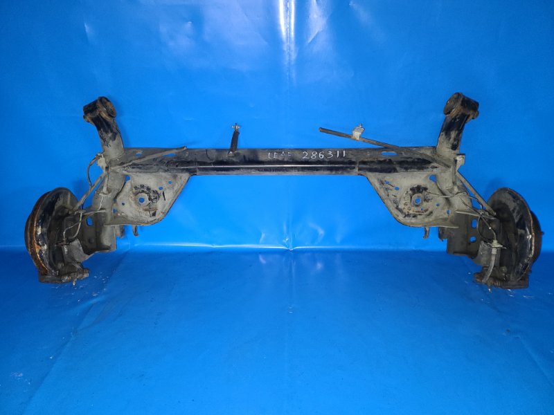 Rear suspension beam NISSAN LEAF 10-17