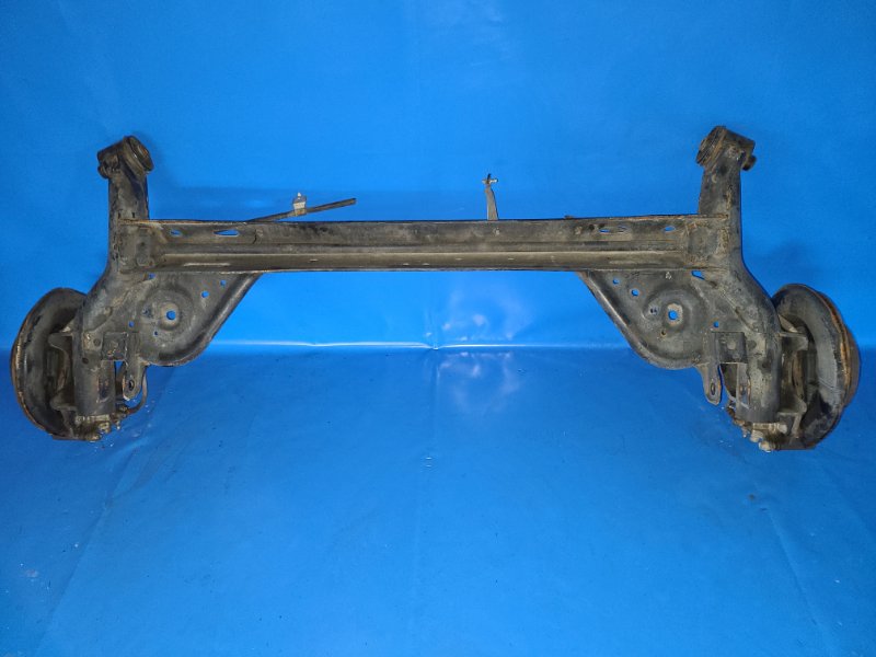Rear suspension beam NISSAN LEAF 10-17