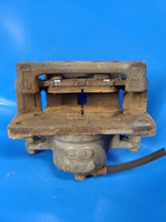 Brake caliper TOYOTA PRIUS - 30 09-17 Left. Front.