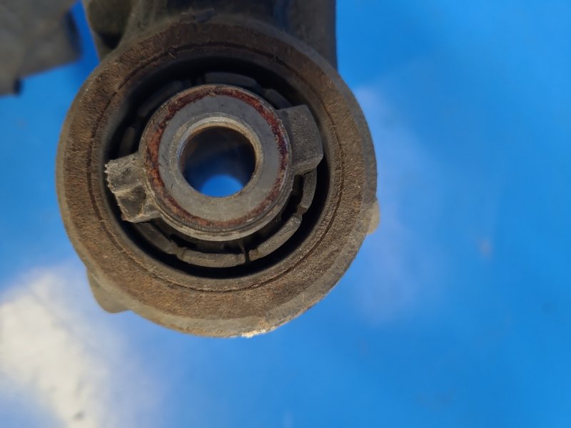 Trunnion MAZDA CX-5 (KE) 11-17 Right. Rear