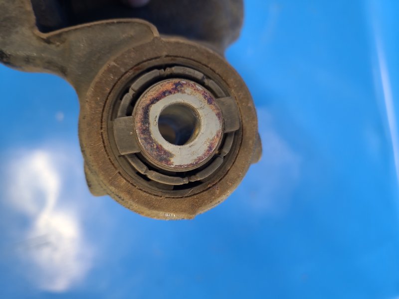 Trunnion MAZDA CX-5 (KE) 11-17 Right. Rear