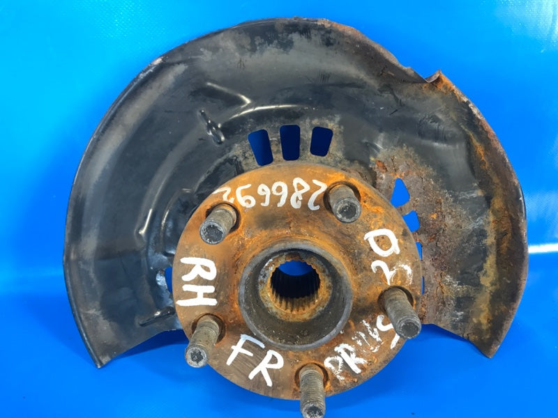 Hub TOYOTA PRIUS - 30 09-17 Right. Before.