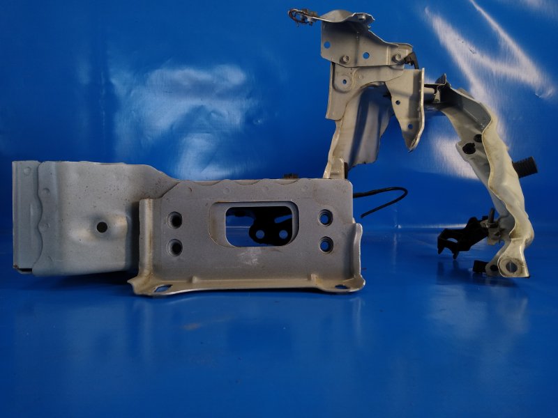 Side member TOYOTA PRIUS PLUS 11-14 Right Front.