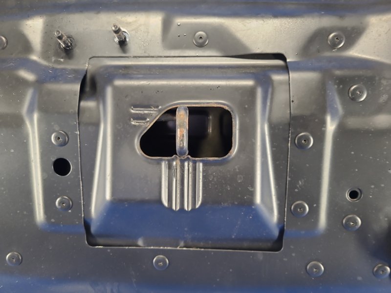 Nissan Leaf hood 10-17
