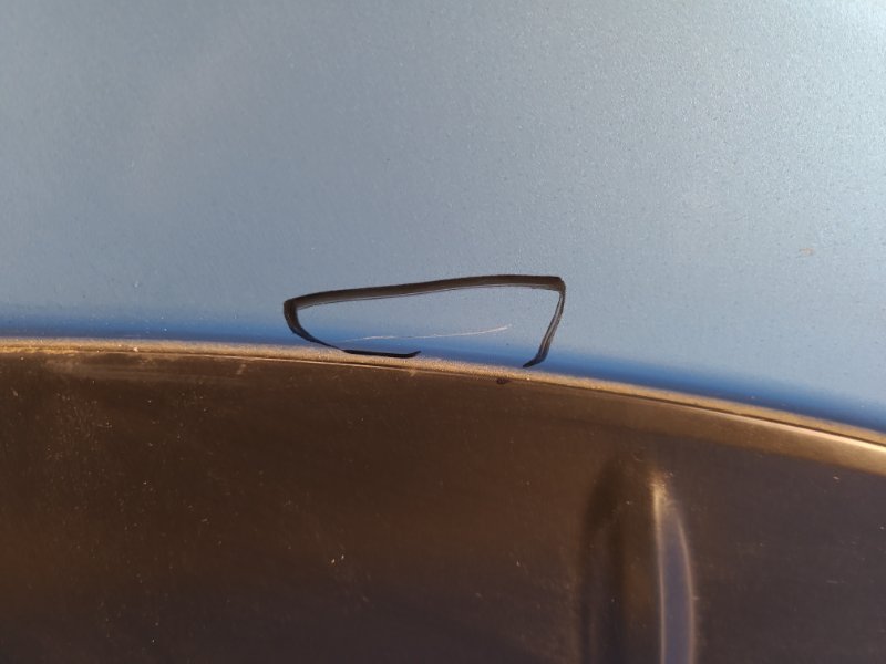 Nissan Leaf hood 10-17