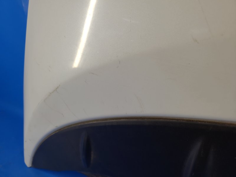 Nissan Leaf hood 10-17