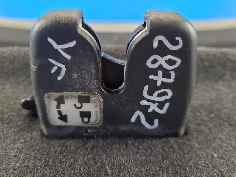 Trunk lid lock for Hyundai Sonata YF 10-14