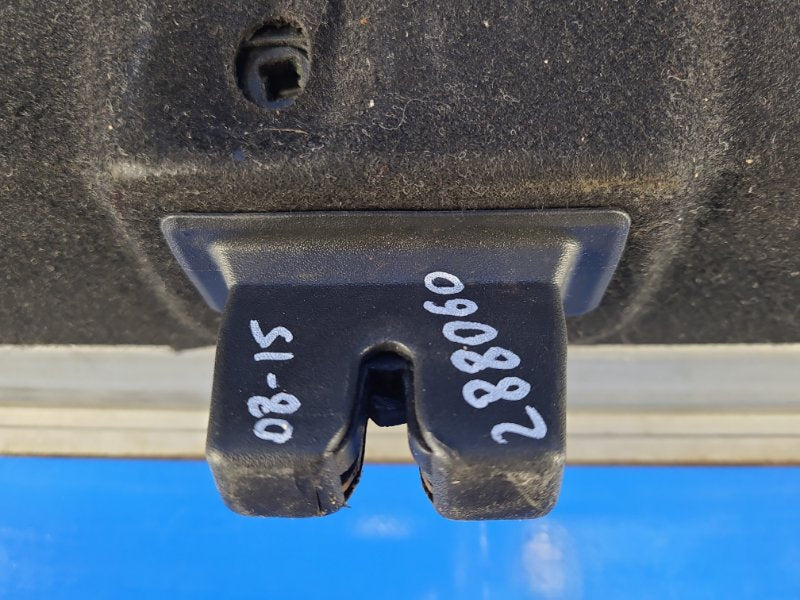 CHEVROLET CRUZE 08-15 trunk lid lock