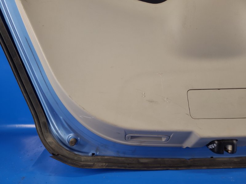 Nissan Leaf 10-17 trunk lid