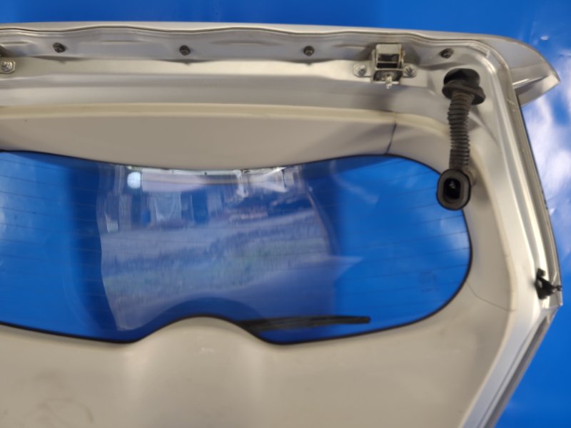 Nissan Leaf 10-17 trunk lid