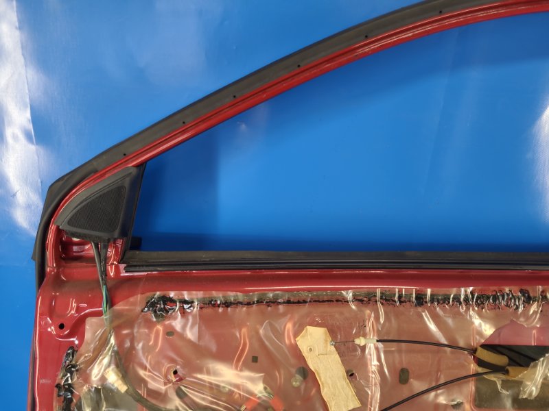 Door TOYOTA COROLLA 150 06-13 Right Front.