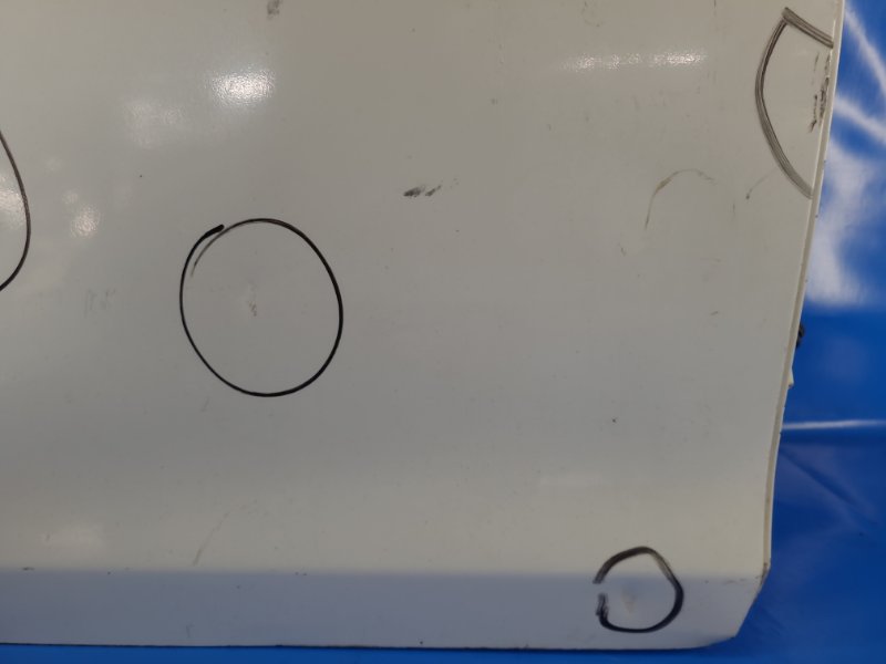 Door TOYOTA YARIS 05–11 Right Rear