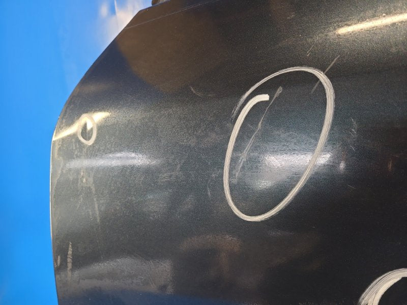 Door TOYOTA RAV4 05-12 Left. Front.