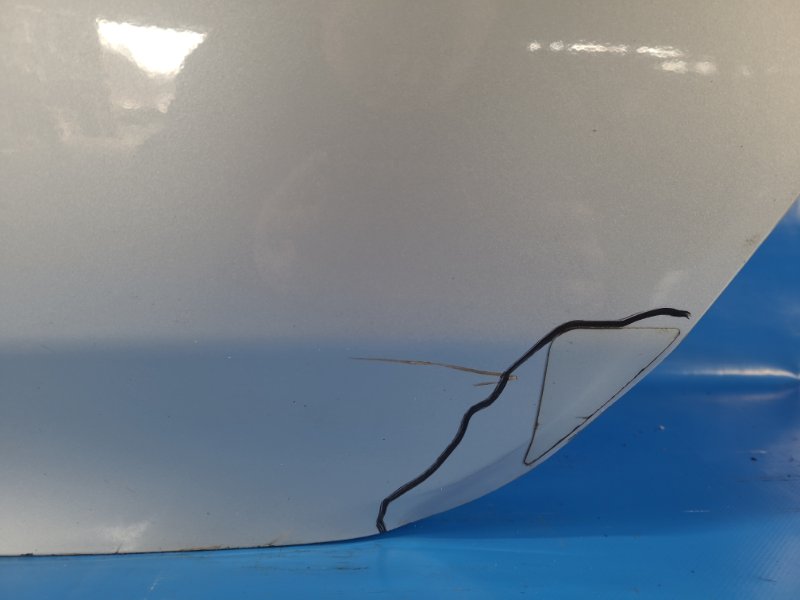 Door TOYOTA COROLLA 150 06-13 Left. Rear.
