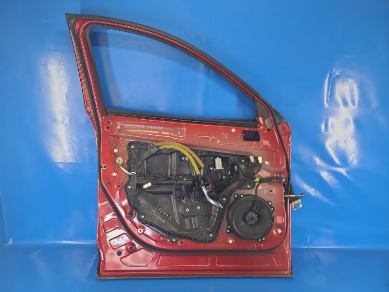 Door MAZDA CX-5 (KE) 11-17 Left. Front.