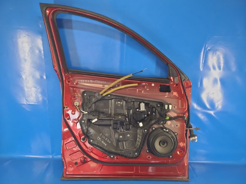Door MAZDA CX-5 (KE) 11-17 Left. Front.