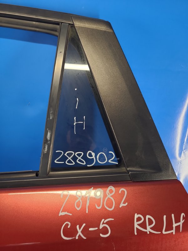 Blind door glass MAZDA CX-5 (KE) 11-17 Left. Rear.