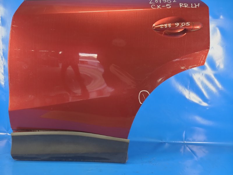 Door MAZDA CX-5 (KE) 11-17 Left. Rear.
