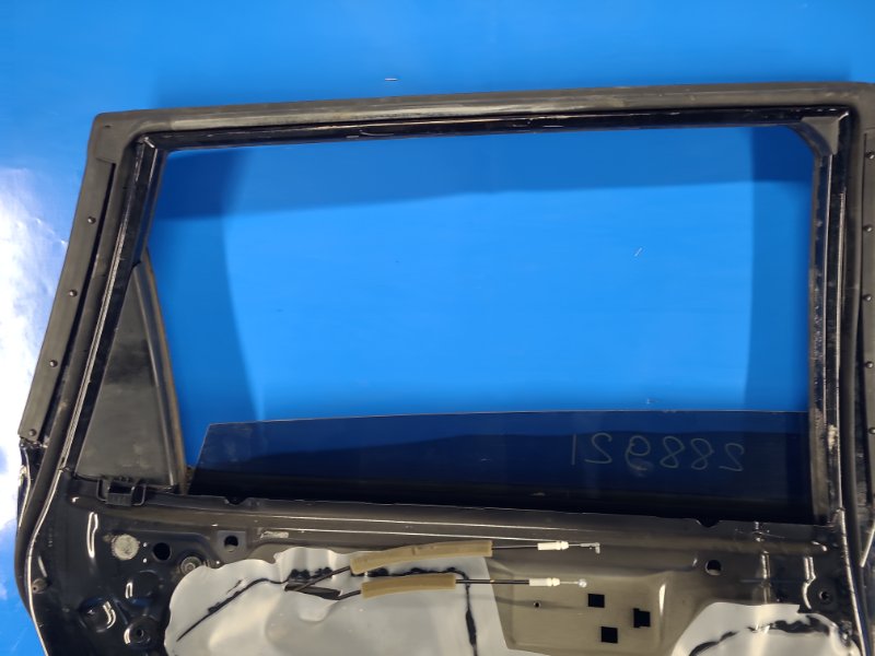 Door NISSAN X-TRAIL/ROGUE T32 13-20 Left. Rear.