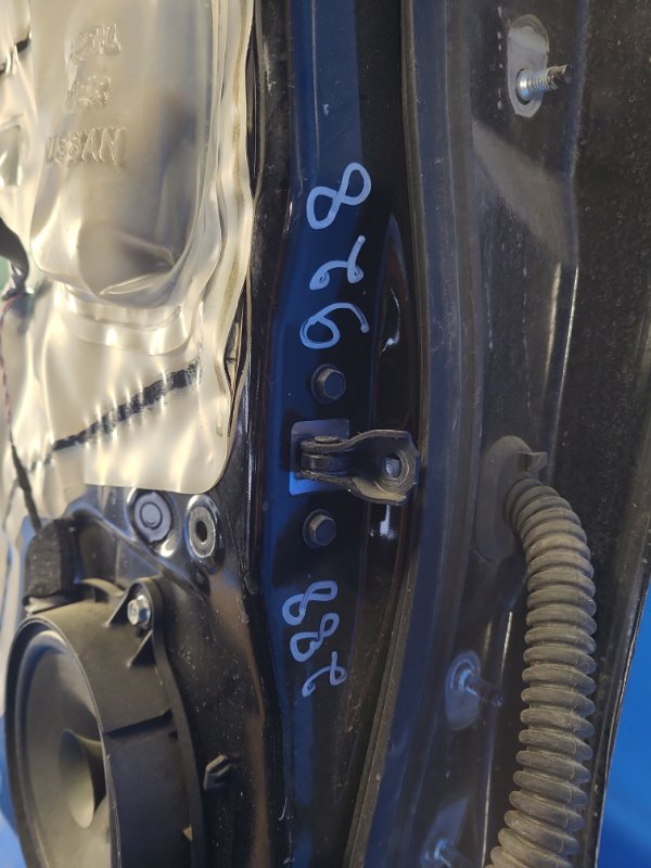 Door limiter NISSAN X-TRAIL/ROGUE T32 13-20 Left. Rear.