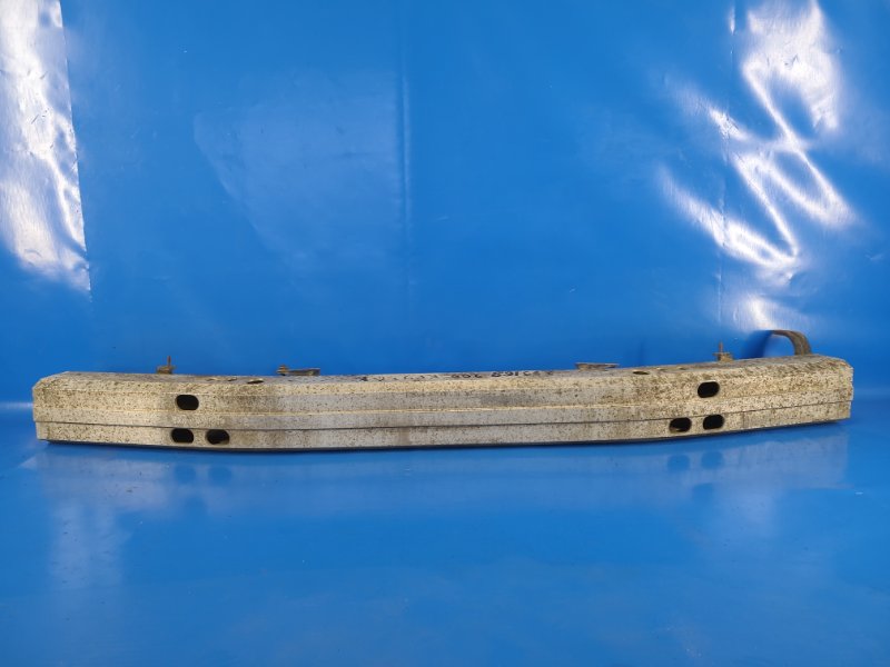 Front bumper reinforcement for Toyota Land Cruiser 200 08-21