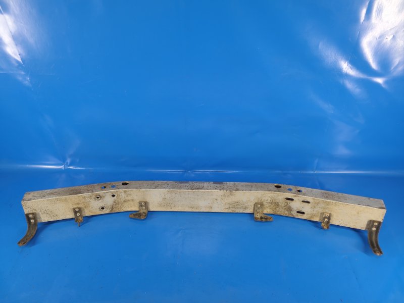 Front bumper reinforcement for Toyota Land Cruiser 200 08-21