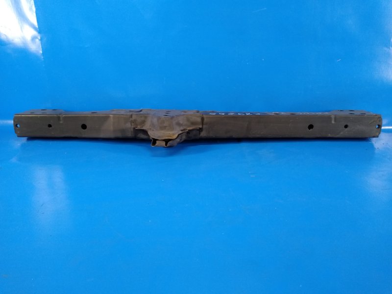 Radiator support beam for Toyota Prius - 30 09-17