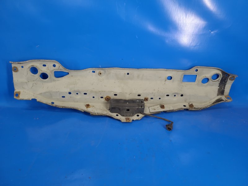 Front upper panel Lexus GS350 GS300 05-11