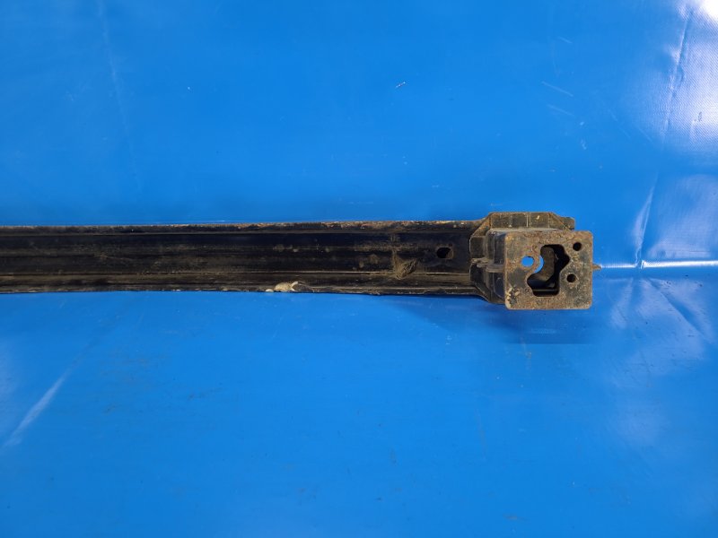 Rear bumper reinforcement for HONDA CRV (RM) 11-18