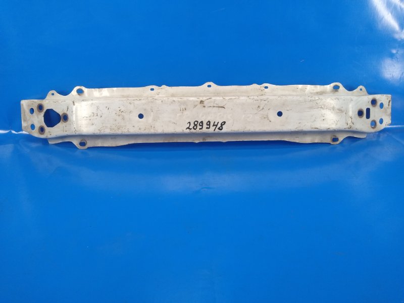 Front bumper reinforcement for Toyota Yaris 11-20