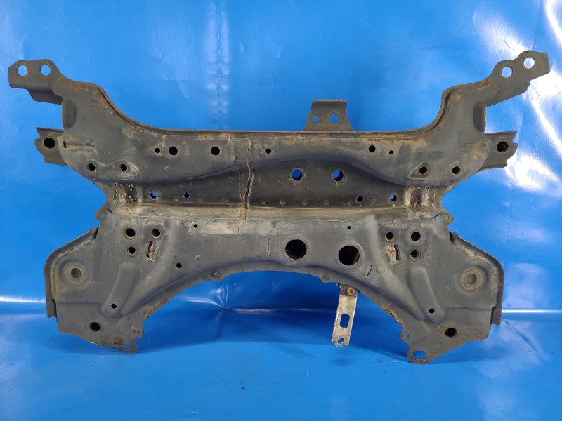 Front suspension beam for Toyota Auris 13-18